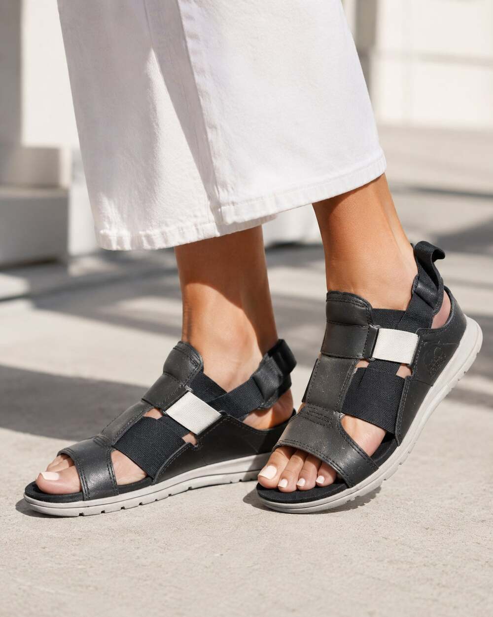 Sorel Black & White Leather Explorer Gladiator Sandals Womens 8.5 Wedge Platform
